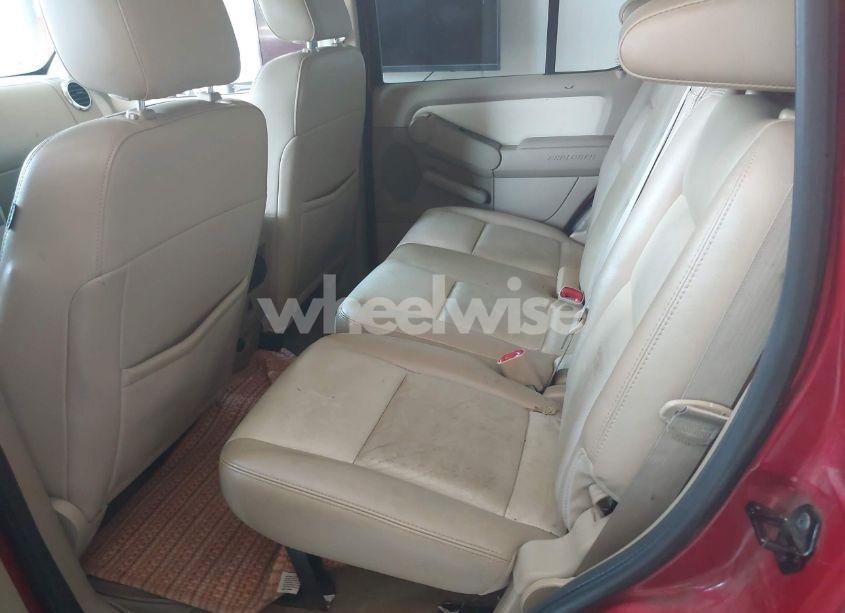 Photo 8 of 2007 Ford Explorer XLT (VIN 1FMEU73E97UA79354)