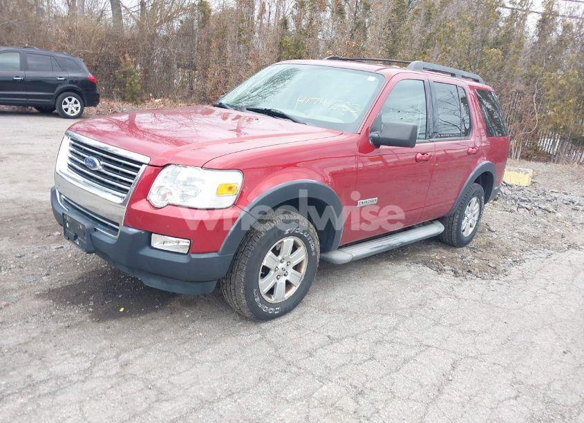Photo 2 of 2007 Ford Explorer XLT (VIN 1FMEU73E97UB00414)