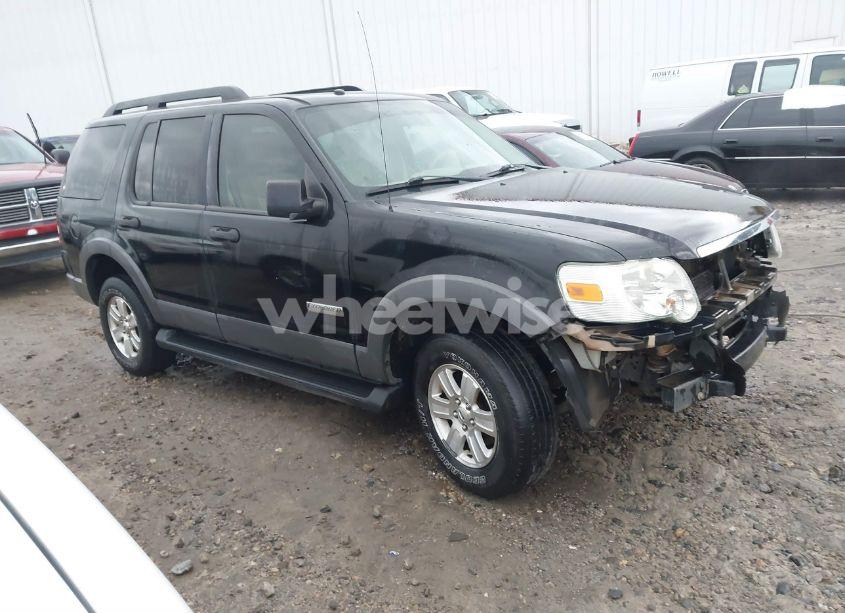 2006 Ford Explorer XLT (VIN 1FMEU73EX6UB05085) main photo