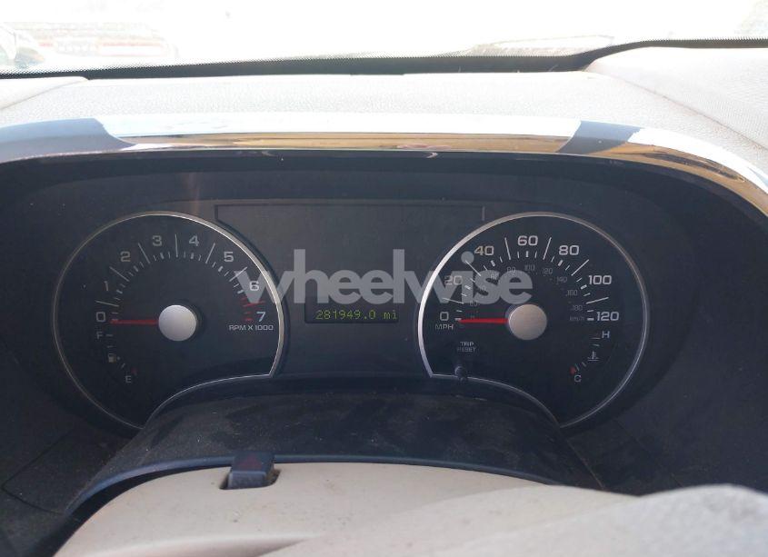 Photo 7 of 2006 Ford Explorer XLT (VIN 1FMEU73EX6UB05085)