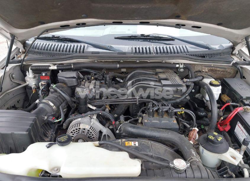 Photo 10 of 2006 Ford Explorer XLT (VIN 1FMEU73EX6UB73810)