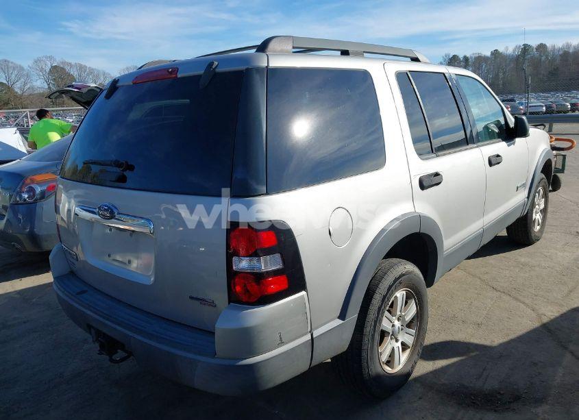 Photo 4 of 2006 Ford Explorer XLT (VIN 1FMEU73EX6ZA23750)