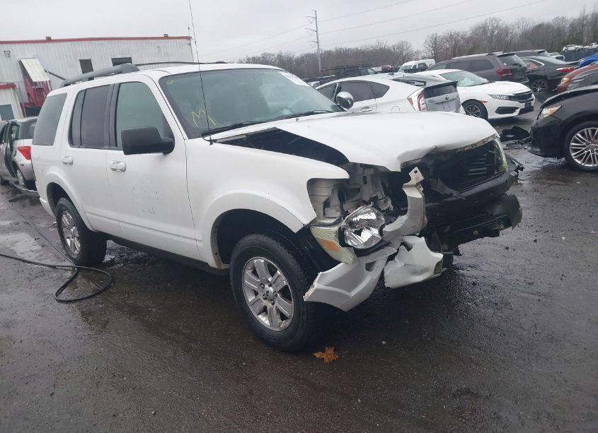 2009 Ford Explorer XLT (VIN 1FMEU73EX9UA22518) main photo