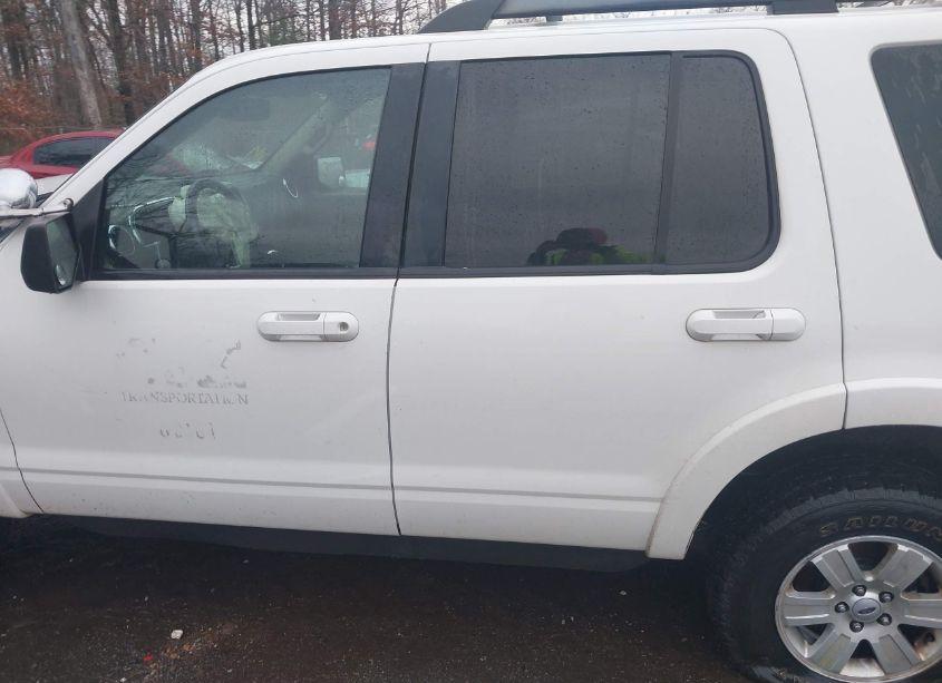 Photo 15 of 2009 Ford Explorer XLT (VIN 1FMEU73EX9UA22518)