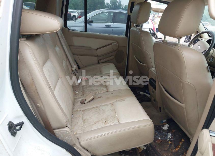 Photo 8 of 2006 Ford Explorer EDDIE BAUER (VIN 1FMEU74836UB54816)