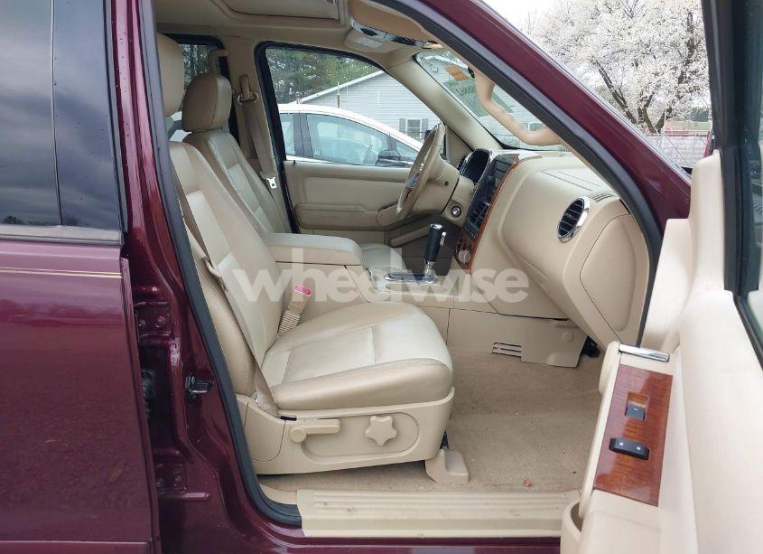 Photo 5 of 2006 Ford Explorer EDDIE BAUER (VIN 1FMEU74846ZA09335)