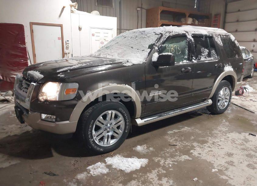 Photo 2 of 2006 Ford Explorer EDDIE BAUER (VIN 1FMEU74856UA36380)