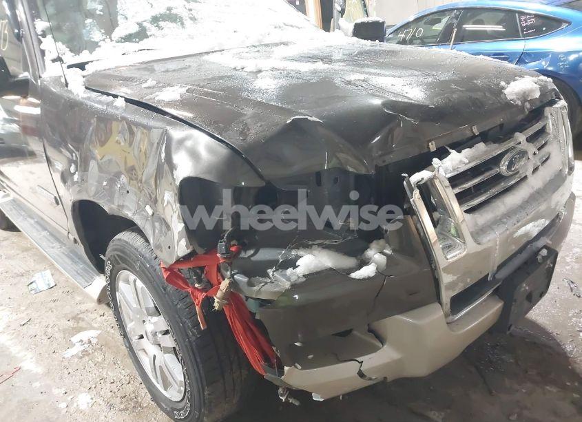 Photo 6 of 2006 Ford Explorer EDDIE BAUER (VIN 1FMEU74856UA36380)