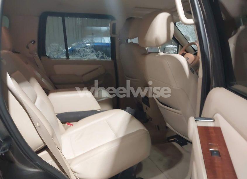 Photo 8 of 2006 Ford Explorer EDDIE BAUER (VIN 1FMEU74856UA36380)