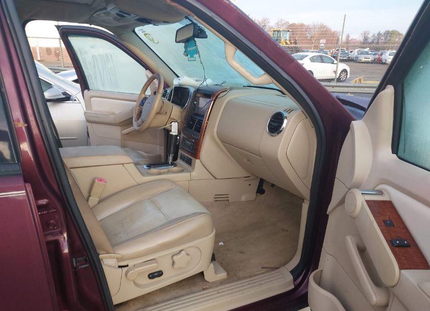 Photo 5 of 2006 Ford Explorer EDDIE BAUER (VIN 1FMEU74876UA75648)