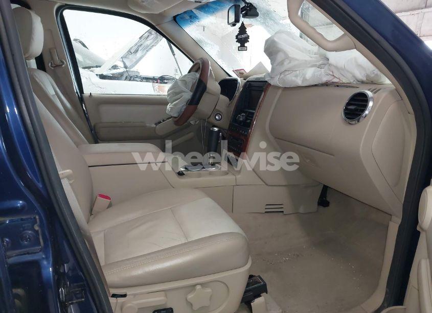 Photo 5 of 2006 Ford Explorer EDDIE BAUER (VIN 1FMEU74886UA85265)