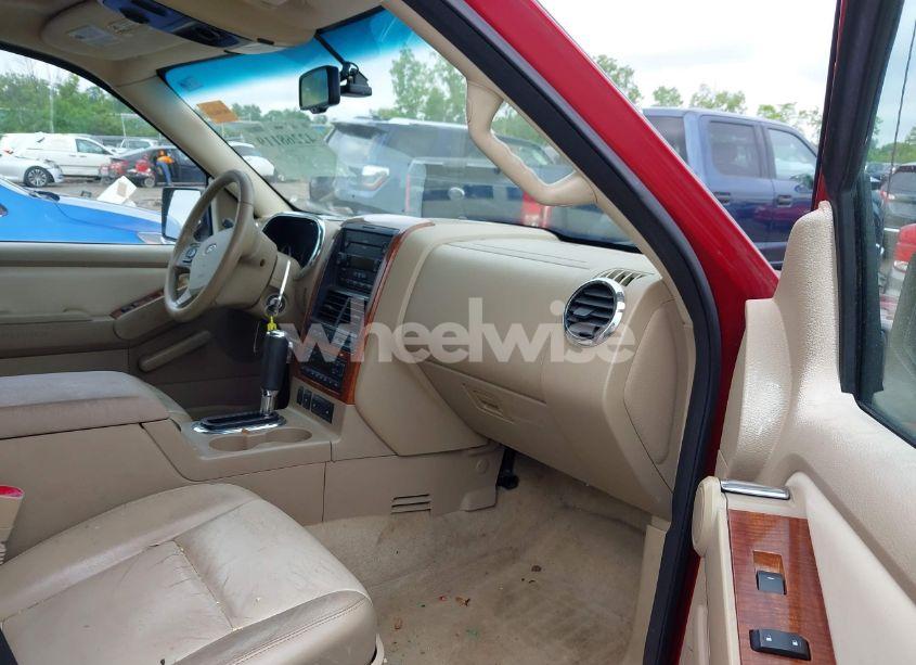 Photo 5 of 2007 Ford Explorer EDDIE BAUER (VIN 1FMEU74887UB04138)
