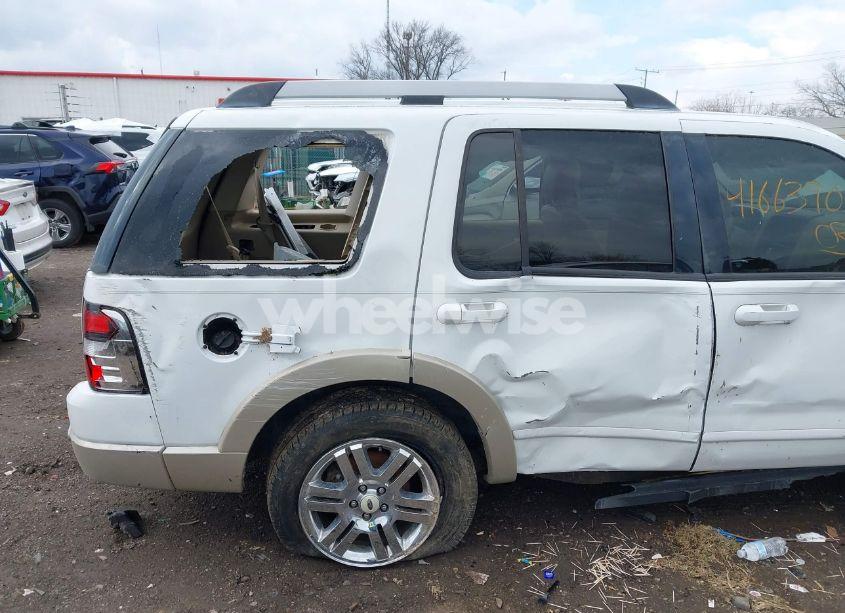 Photo 12 of 2006 Ford Explorer EDDIE BAUER (VIN 1FMEU748X6UA43194)