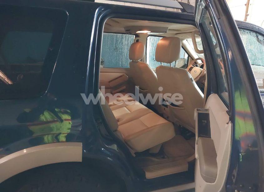 Photo 8 of 2006 Ford Explorer EDDIE BAUER (VIN 1FMEU748X6UB09159)