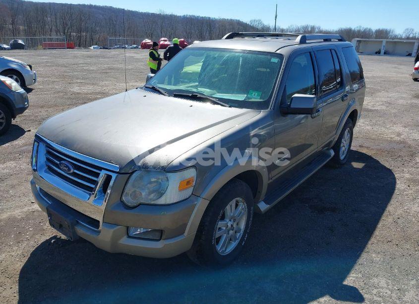 Photo 2 of 2006 Ford Explorer EDDIE BAUER (VIN 1FMEU748X6ZA27287)