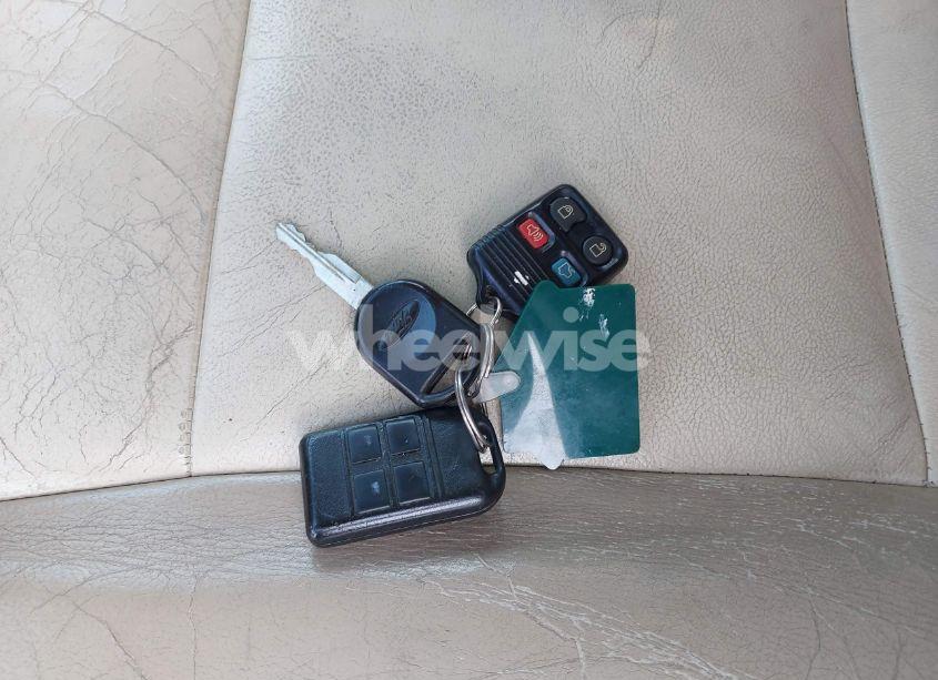 Photo 11 of 2006 Ford Explorer EDDIE BAUER (VIN 1FMEU74E06UB25277)