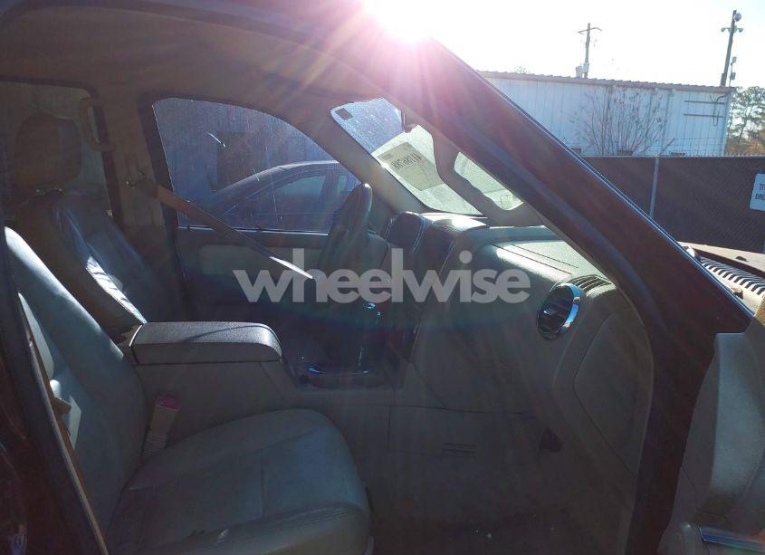 Photo 5 of 2007 Ford Explorer EDDIE BAUER (VIN 1FMEU74E07UA75420)