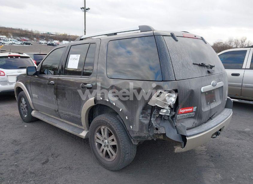 Photo 3 of 2007 Ford Explorer EDDIE BAUER (VIN 1FMEU74E07UB33736)