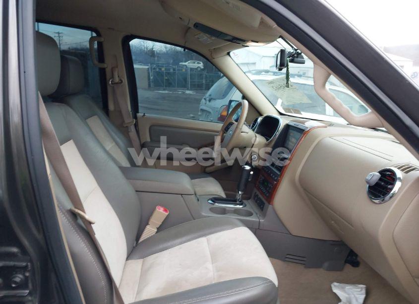 Photo 5 of 2007 Ford Explorer EDDIE BAUER (VIN 1FMEU74E07UB33736)