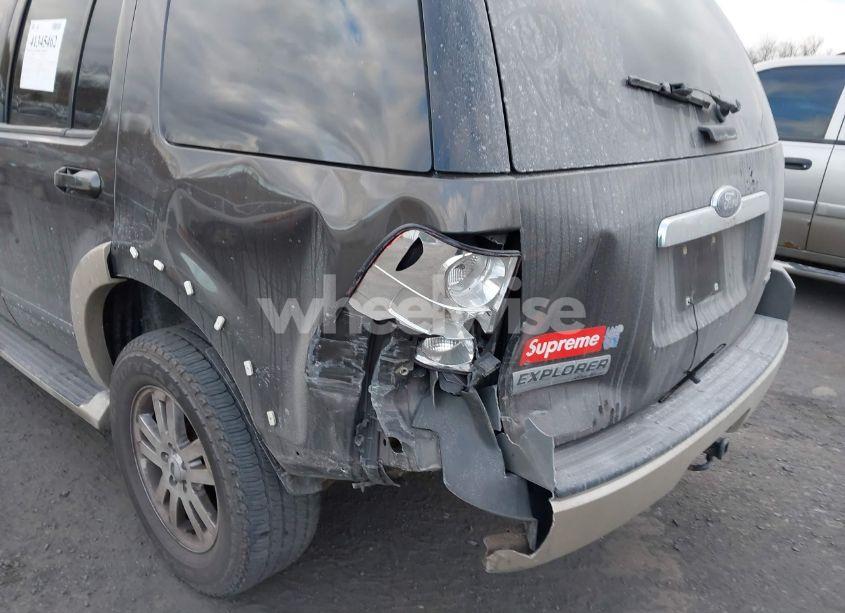 Photo 6 of 2007 Ford Explorer EDDIE BAUER (VIN 1FMEU74E07UB33736)