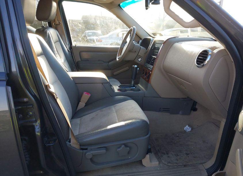 Photo 5 of 2007 Ford Explorer EDDIE BAUER (VIN 1FMEU74E07UB79065)