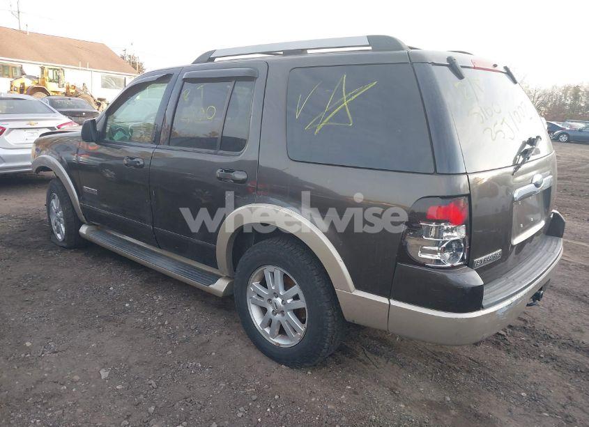 Photo 3 of 2007 Ford Explorer EDDIE BAUER (VIN 1FMEU74E17UA69254)