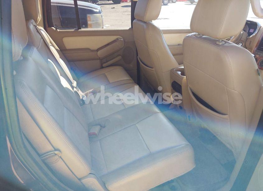 Photo 8 of 2007 Ford Explorer EDDIE BAUER (VIN 1FMEU74E17UB26486)