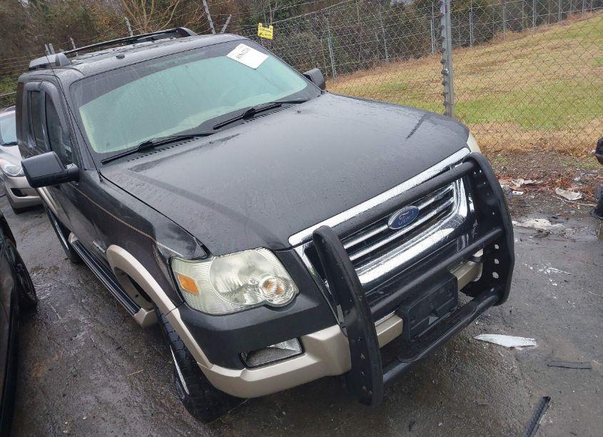 2007 Ford Explorer EDDIE BAUER (VIN 1FMEU74E27UA85334) main photo