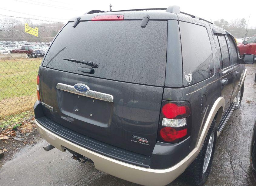 Photo 4 of 2007 Ford Explorer EDDIE BAUER (VIN 1FMEU74E27UA85334)