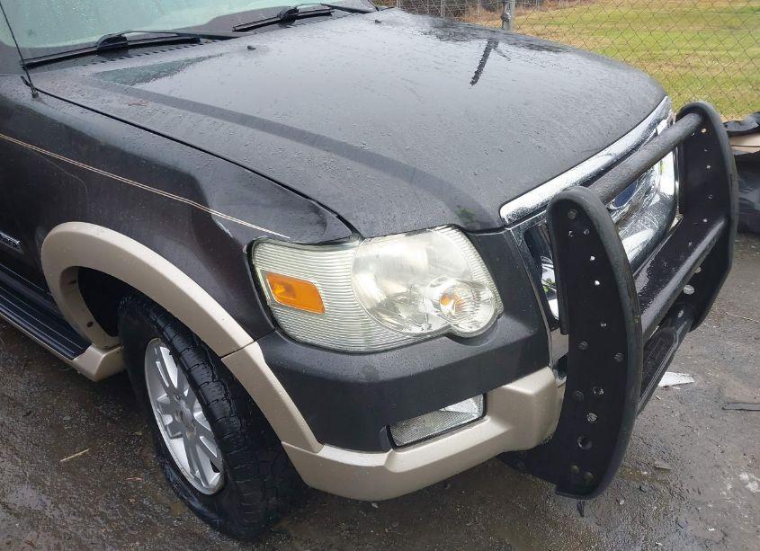 Photo 6 of 2007 Ford Explorer EDDIE BAUER (VIN 1FMEU74E27UA85334)