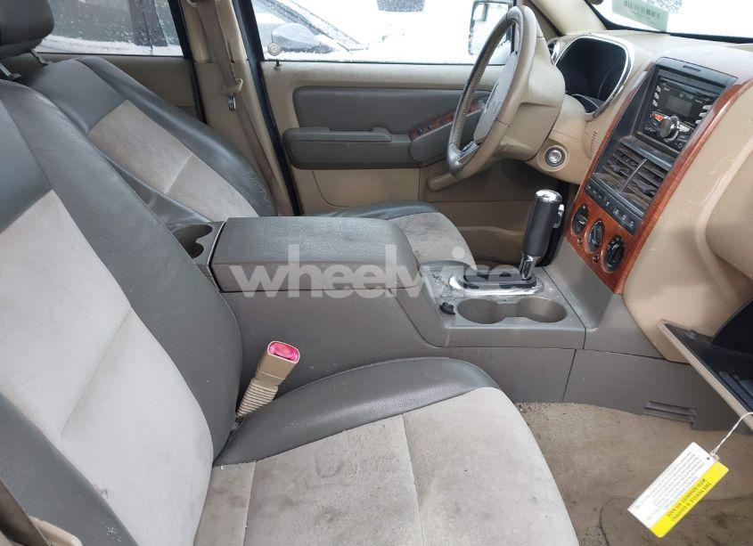 Photo 5 of 2007 Ford Explorer EDDIE BAUER (VIN 1FMEU74E27UA93269)