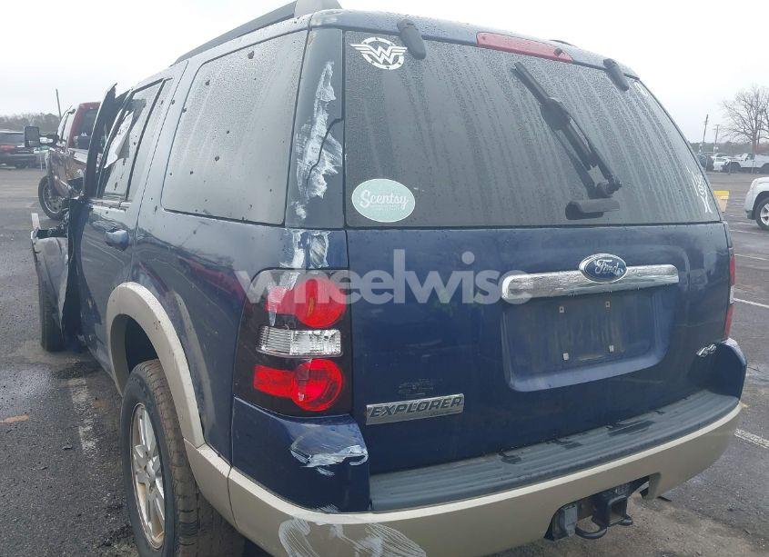 Photo 3 of 2008 Ford Explorer EDDIE BAUER (VIN 1FMEU74E28UA46583)