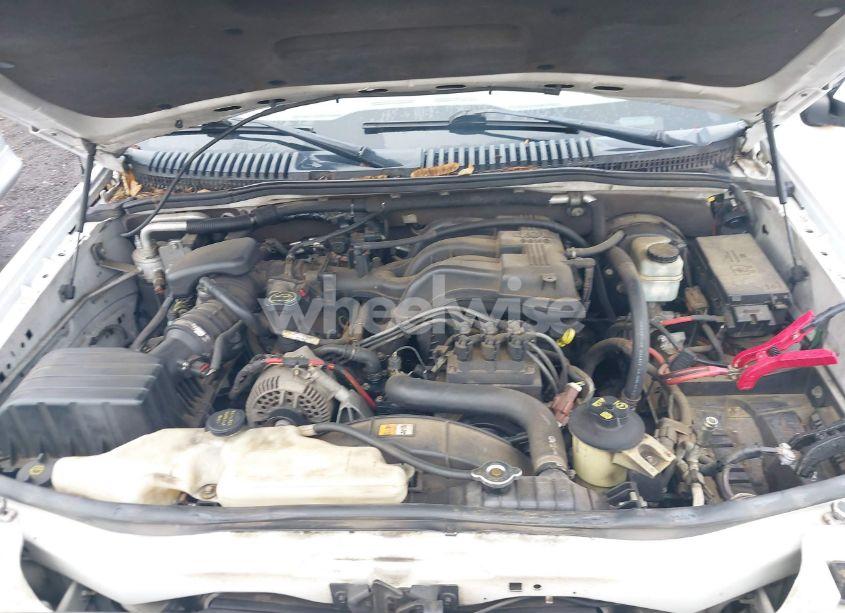 Photo 10 of 2006 Ford Explorer EDDIE BAUER (VIN 1FMEU74E36ZA24432)