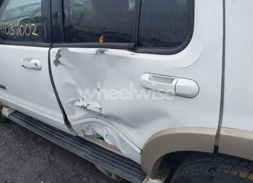 Photo 12 of 2006 Ford Explorer EDDIE BAUER (VIN 1FMEU74E36ZA24432)