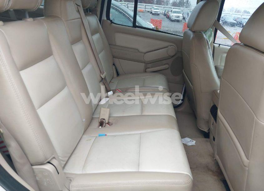 Photo 8 of 2006 Ford Explorer EDDIE BAUER (VIN 1FMEU74E36ZA24432)