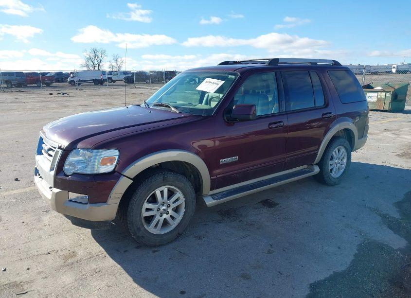 Photo 2 of 2007 Ford Explorer EDDIE BAUER (VIN 1FMEU74E37UB09432)