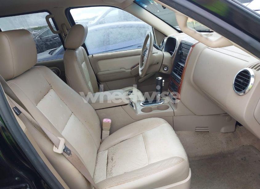 Photo 5 of 2007 Ford Explorer EDDIE BAUER (VIN 1FMEU74E37UB35237)
