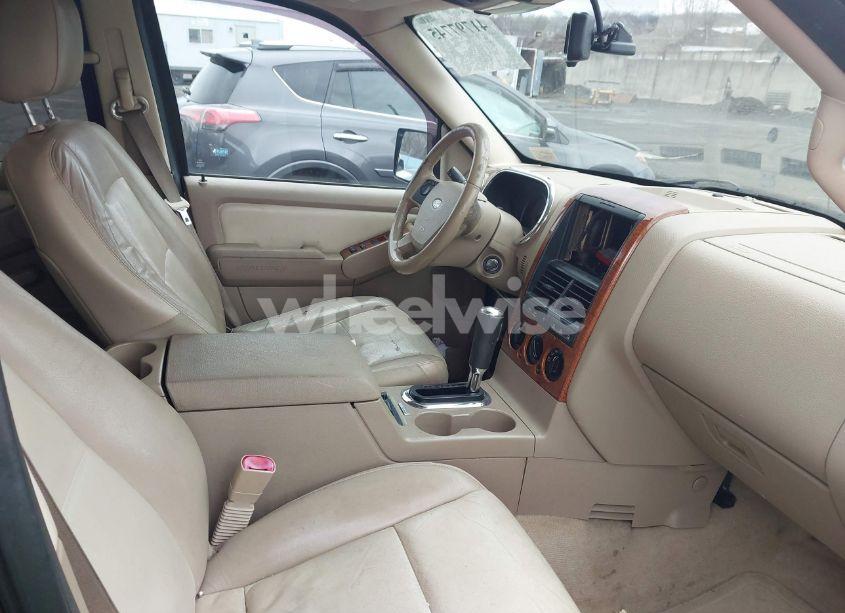 Photo 5 of 2008 Ford Explorer EDDIE BAUER (VIN 1FMEU74E38UA65031)