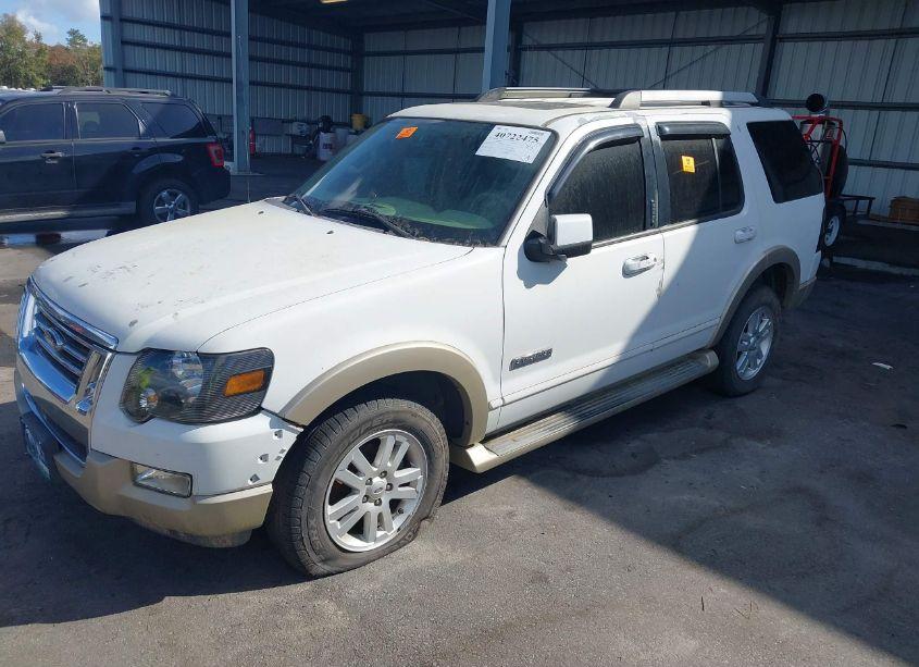 Photo 2 of 2006 Ford Explorer EDDIE BAUER (VIN 1FMEU74E46UB26383)