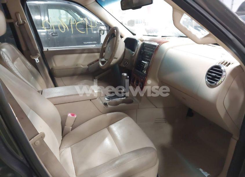 Photo 5 of 2007 Ford Explorer EDDIE BAUER (VIN 1FMEU74E47UB11089)