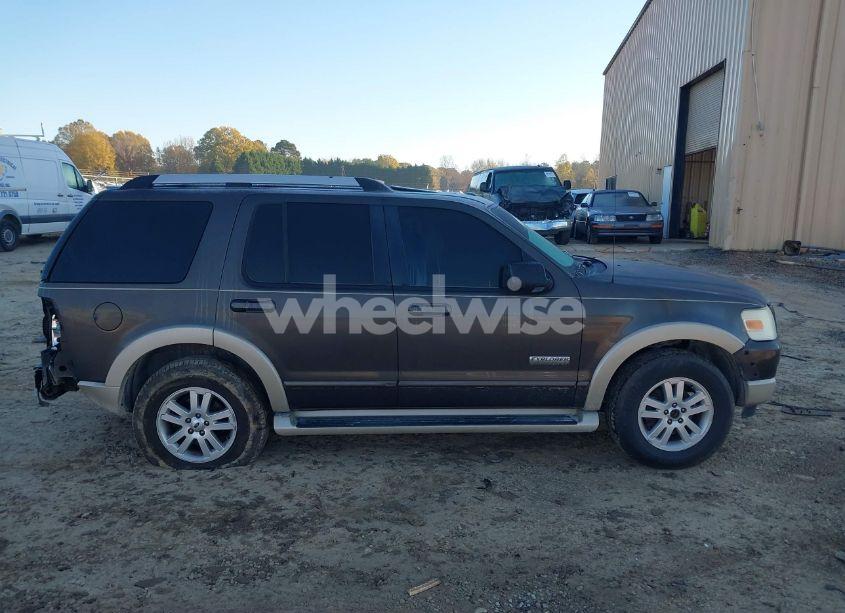 Photo 13 of 2007 Ford Explorer EDDIE BAUER (VIN 1FMEU74E47UB41080)