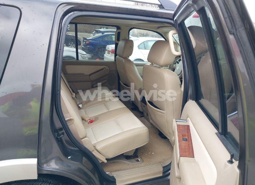 Photo 8 of 2007 Ford Explorer EDDIE BAUER (VIN 1FMEU74E47UB81689)