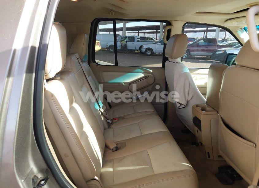 Photo 8 of 2006 Ford Explorer EDDIE BAUER (VIN 1FMEU74E56UB31835)