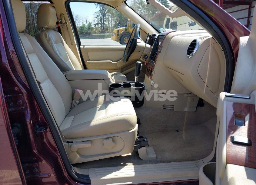 Photo 5 of 2006 Ford Explorer EDDIE BAUER (VIN 1FMEU74E56UB37084)