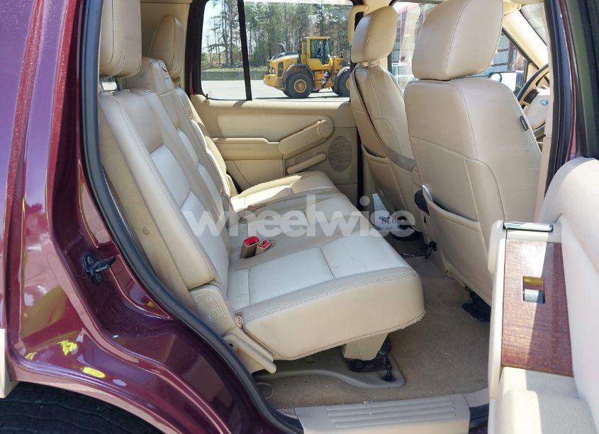 Photo 8 of 2006 Ford Explorer EDDIE BAUER (VIN 1FMEU74E56UB37084)