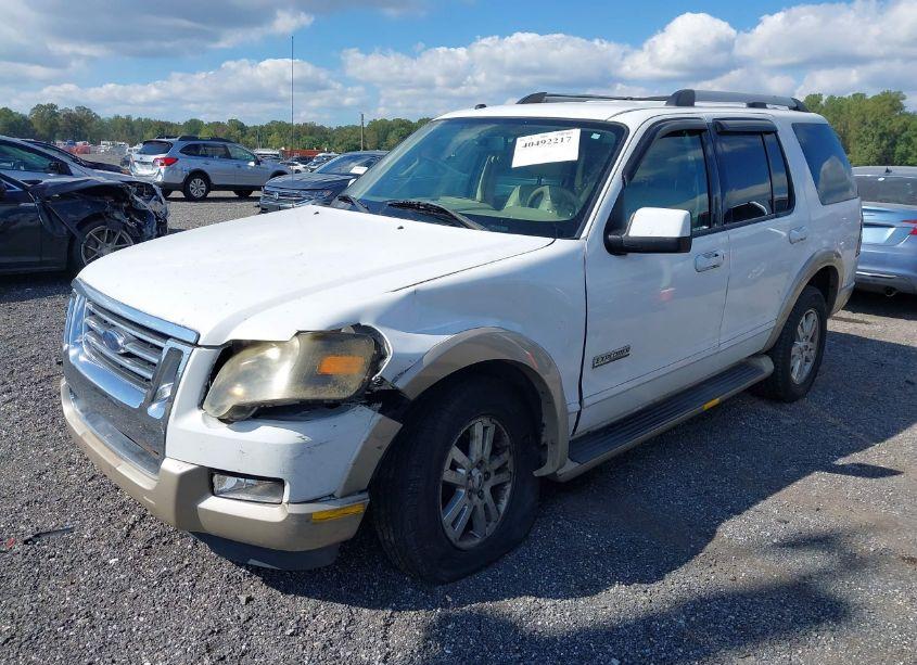 Photo 2 of 2007 Ford Explorer EDDIE BAUER (VIN 1FMEU74E57UB16172)