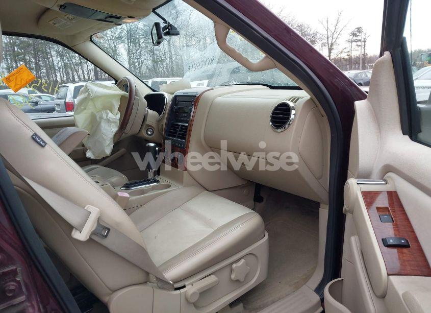 Photo 5 of 2006 Ford Explorer EDDIE BAUER (VIN 1FMEU74E66UB42598)