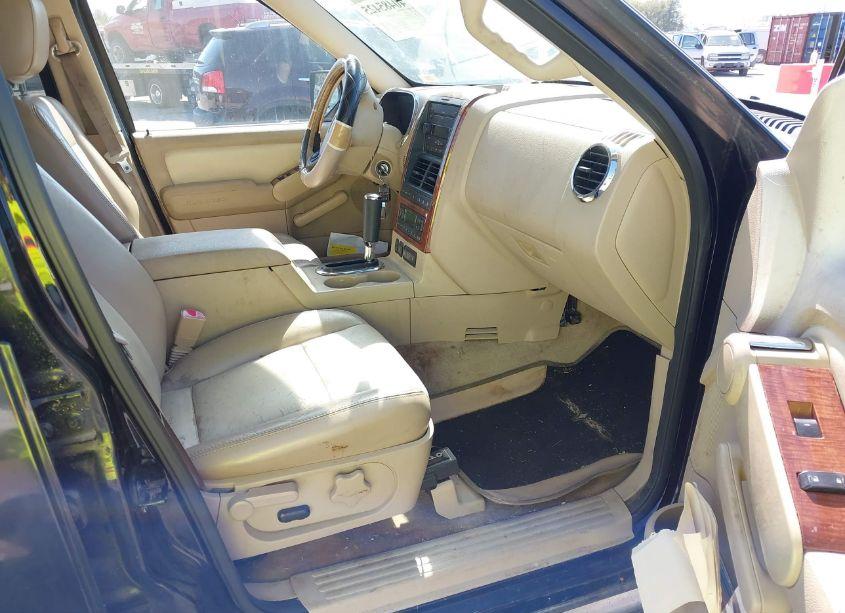 Photo 5 of 2006 Ford Explorer EDDIE BAUER (VIN 1FMEU74E66UB46554)
