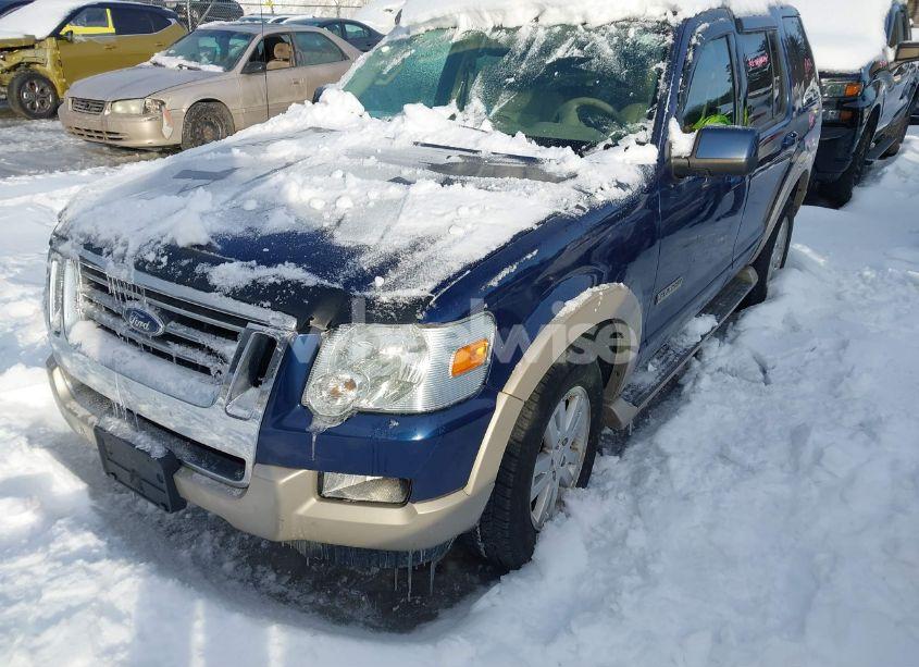 Photo 2 of 2007 Ford Explorer EDDIE BAUER (VIN 1FMEU74E67UB32462)