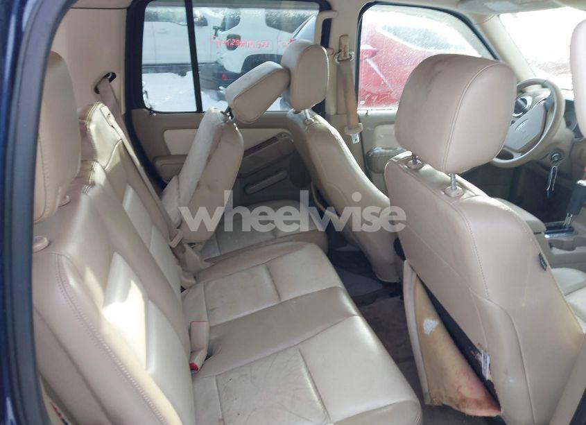 Photo 8 of 2007 Ford Explorer EDDIE BAUER (VIN 1FMEU74E67UB32462)